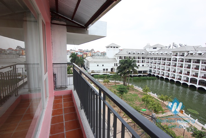 Nice Lakeview Apartment for Rent in Tayho